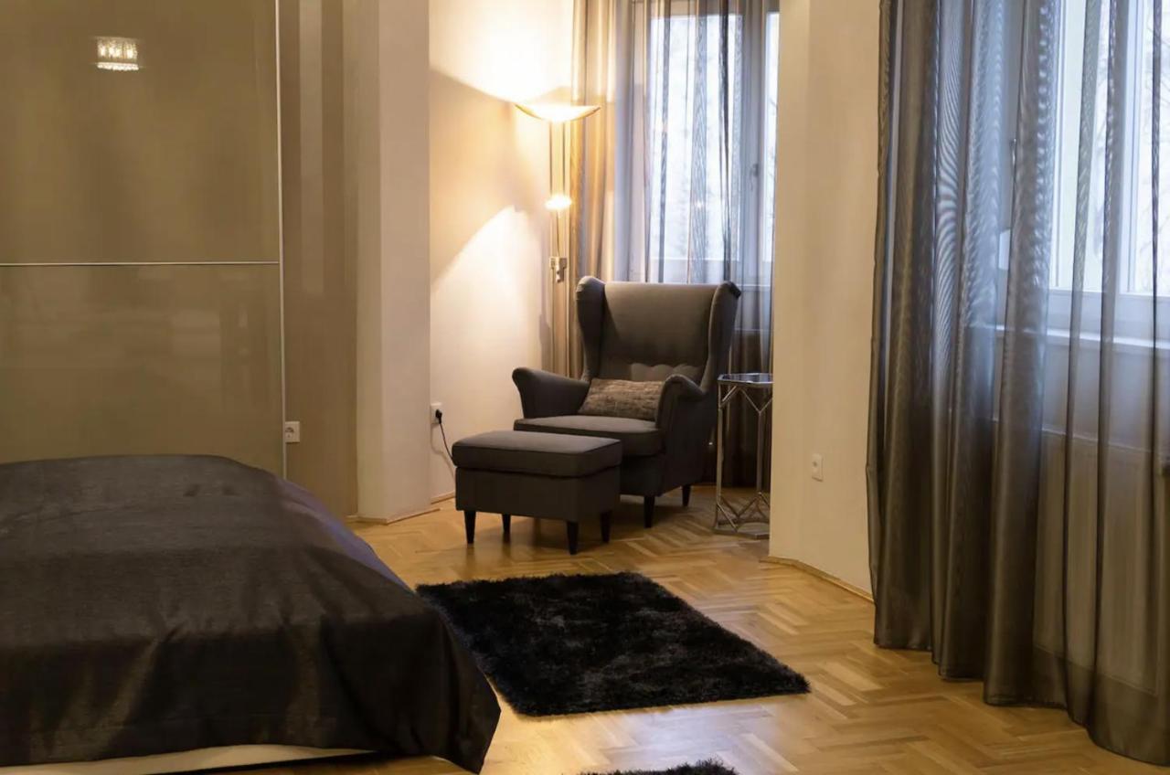 Premium Apartment By Hi5 - Lendvay Palace Budapeste Exterior foto